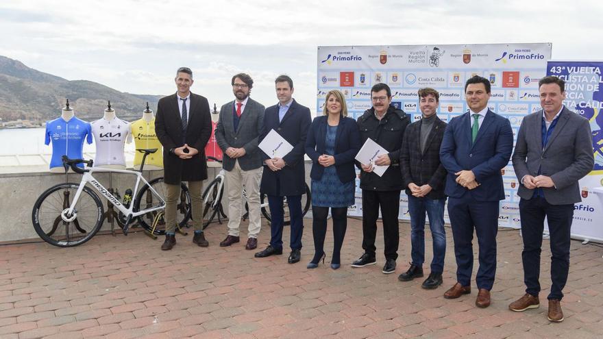 Imagen de la presentación ayer de la carrera en el Parque Torres de Cartagena. | IVÁN URQUÍZAR