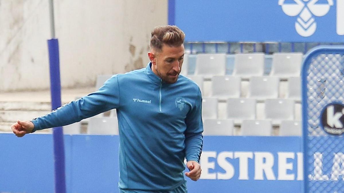 Àngel Martínez en un entrenament amb el Sabadell.