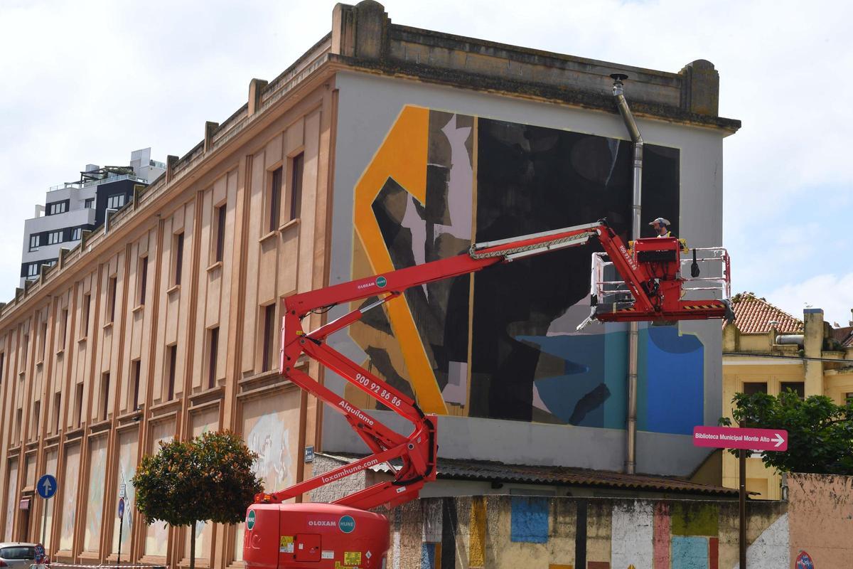 Los nuevos murales de Istmo en A Coruña Los nuevos murales de Istmo en A Coruña