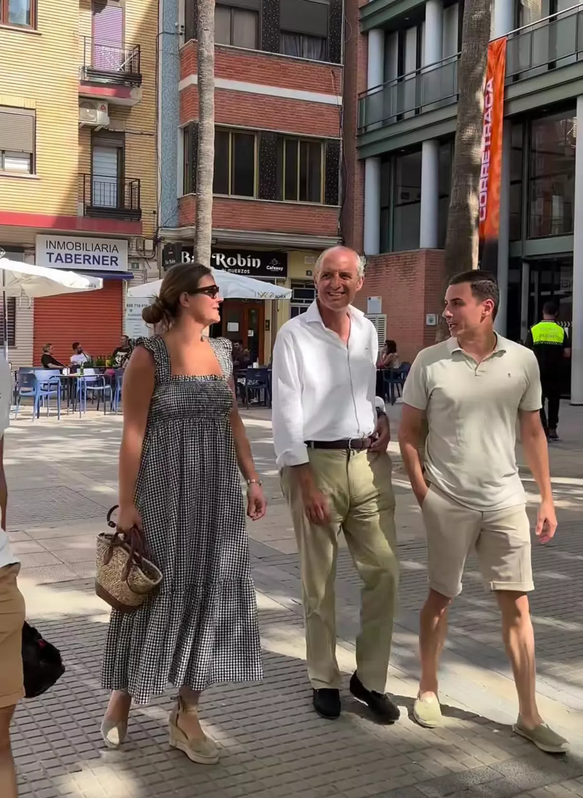 Camps es passeja per la zona zero de la DANA