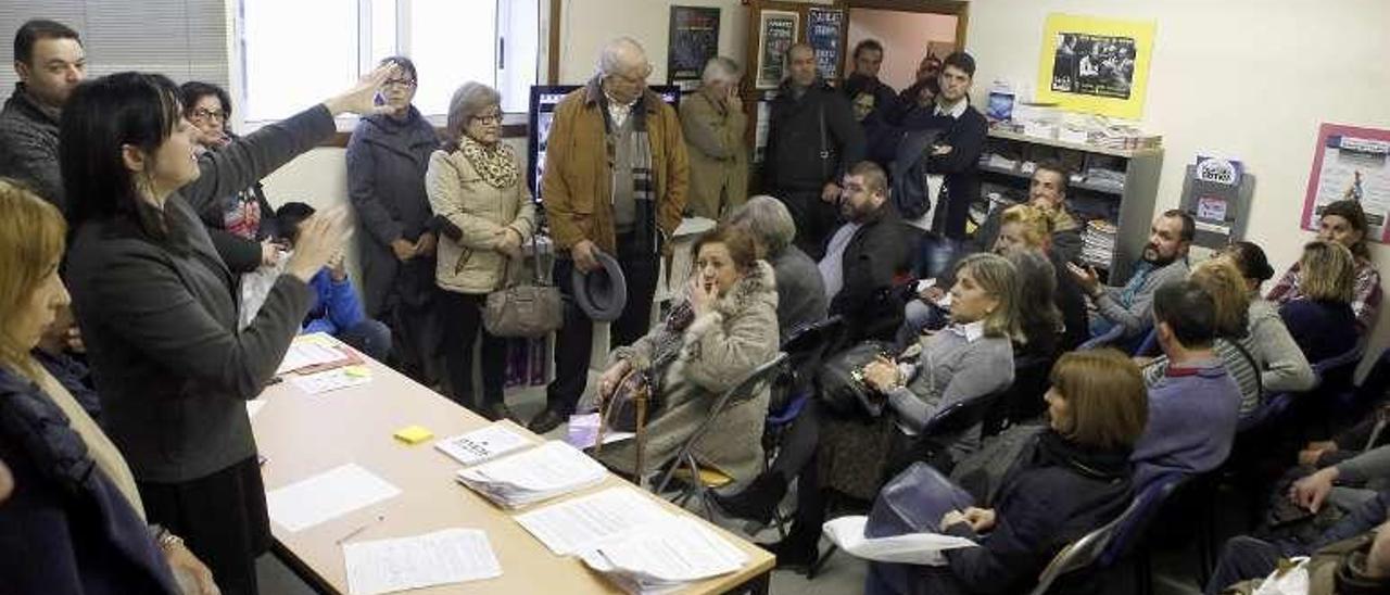 Reunión informativa en Adicae en enero sobre cláusulas suelo. // R.G.