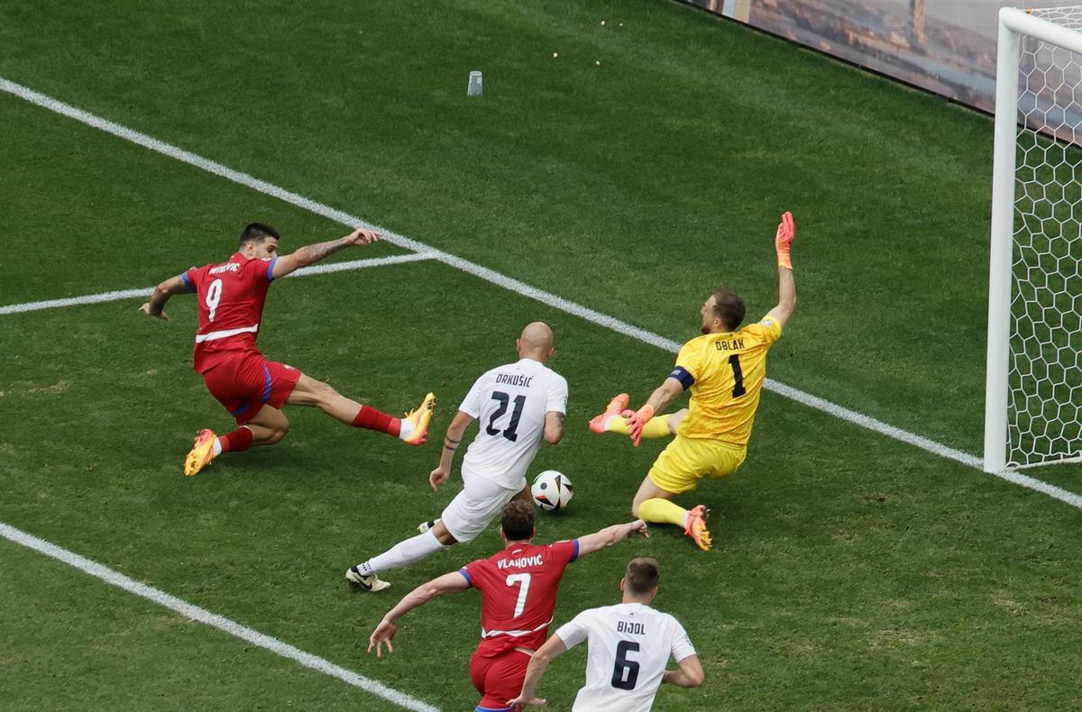 Eurocopa 2024 | Fase de grupos: Eslovenia - Serbia, en imágenes. Eurocopa 2024 | Fase de grupos: Eslovenia - Serbia, en imágenes.