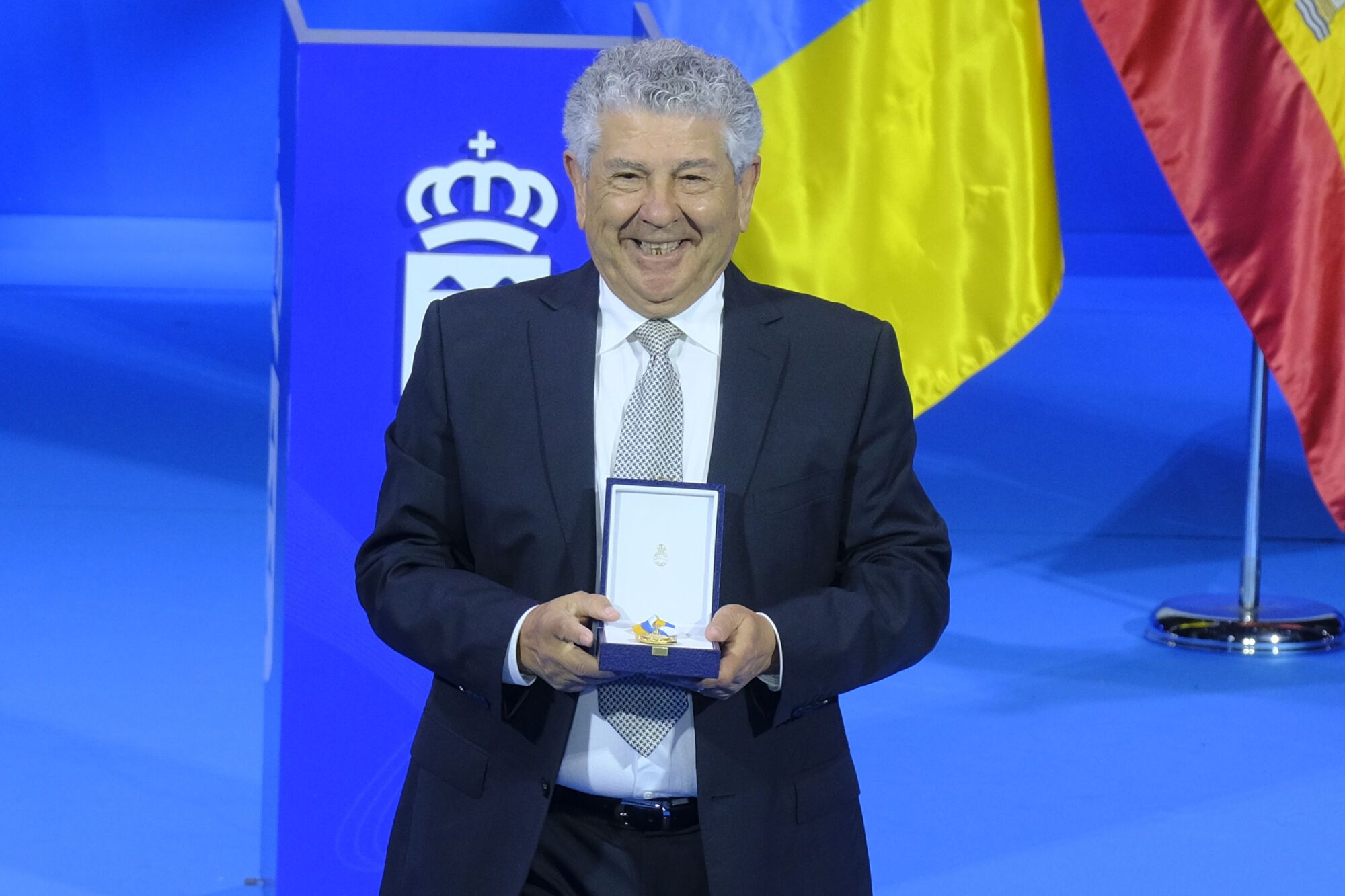 Acto Día de Canarias en el Alfredo Kraus