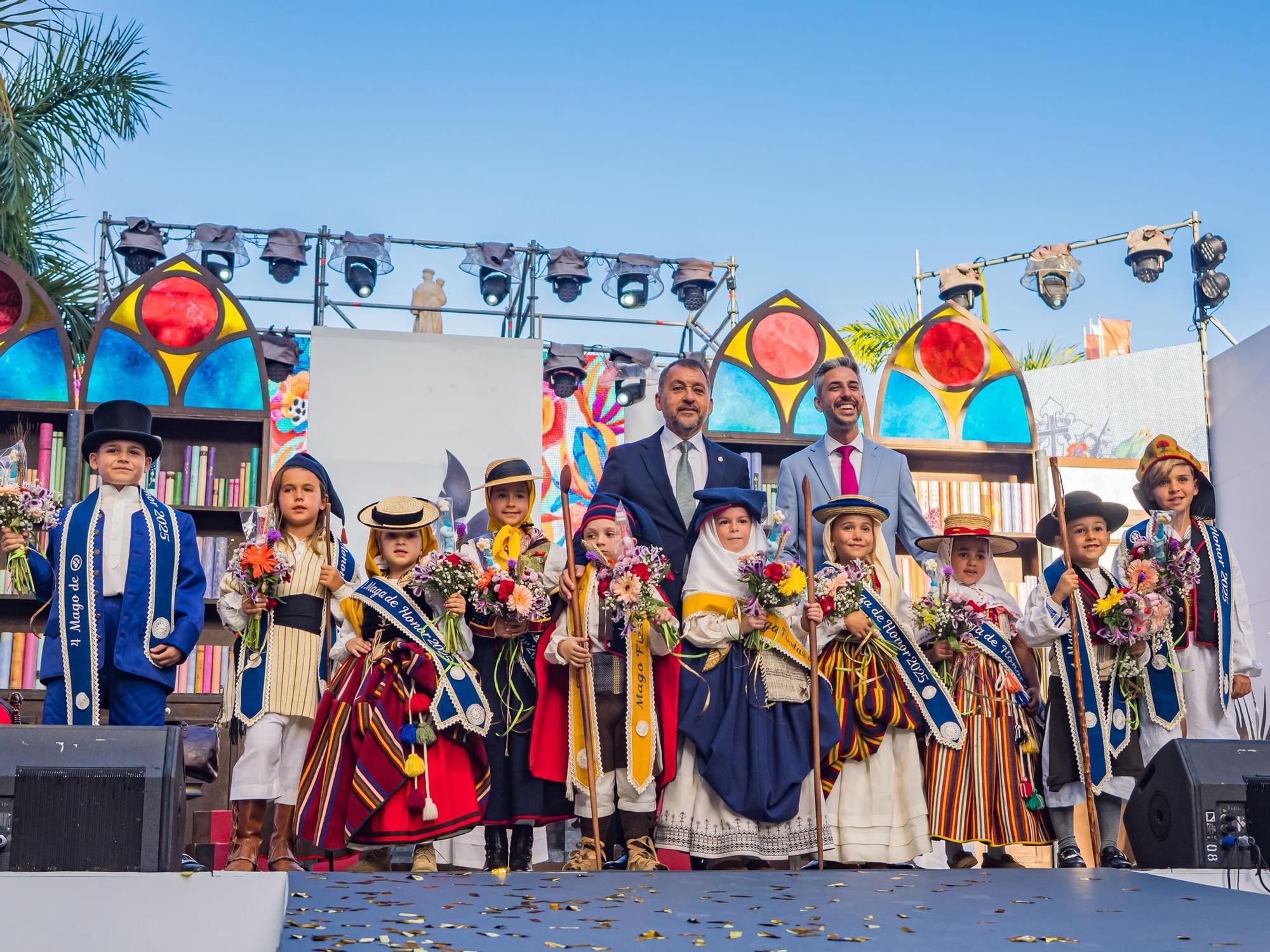 Gala de elección del romero y la romera infantil de las Fiestas de Mayo
