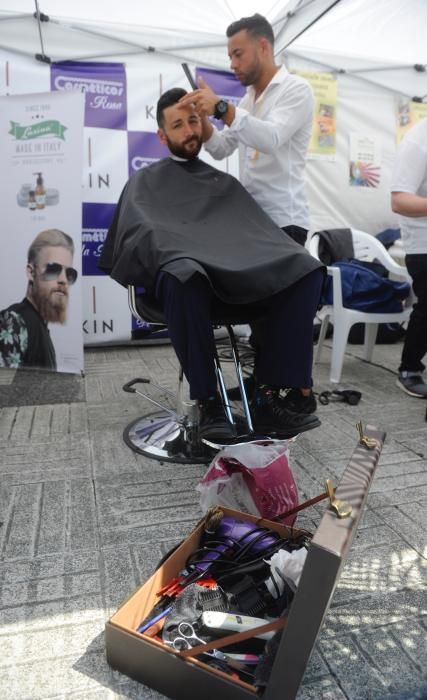 ''Barbería Solidaria'' en Méndez Núñez