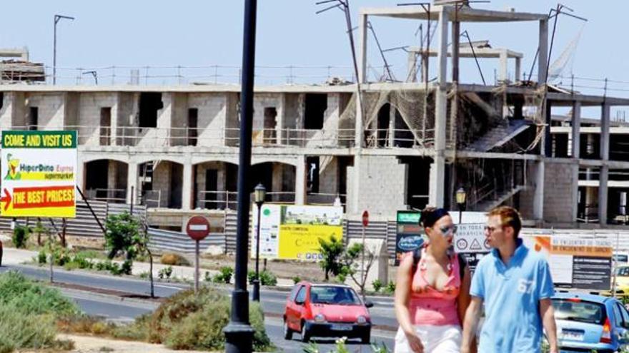 Construcción hotelera en Corralejo, en la isla de Fuerteventura. i  LA PROVINCIA/DLP