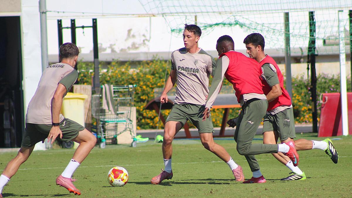 El Villarreal B juega un partido muy complicado en el campo del Juventud Torr