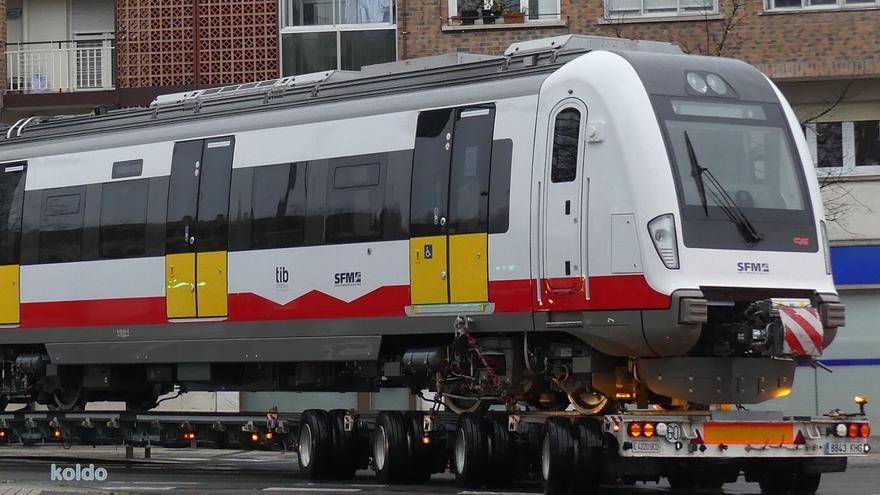 El nuevo tren del SFM llega a Mallorca: así serán sus renovados vagones