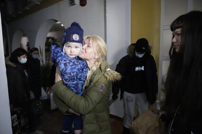 Llega a Málaga un autobús con refugiados ucranianos