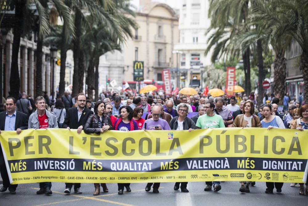 Manifestación en València en defensa de la Educación Pública