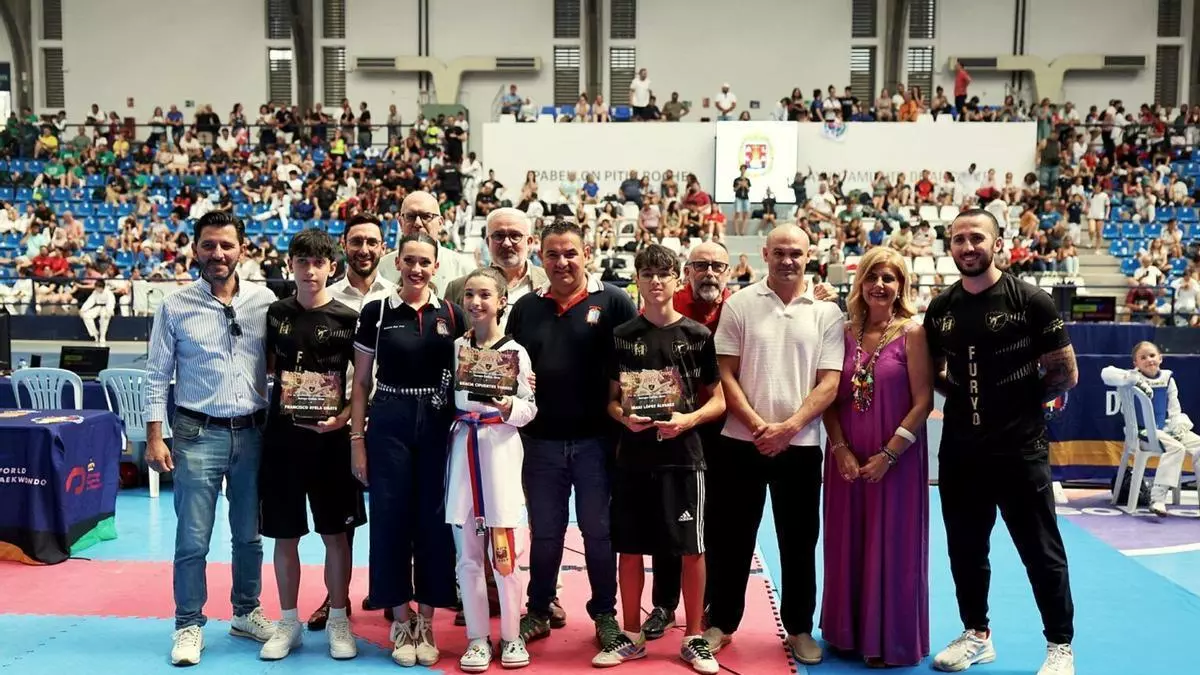 El Club Furyo triunfa en el 'I Open Internacional de Taekwondo Fogueres'