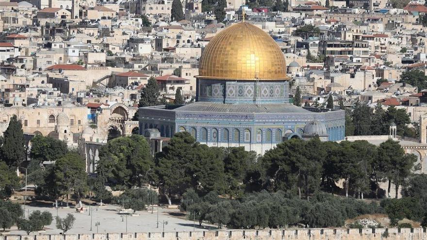 La mezquita de Al Aqsa de Jerusalén reabre tras 70 días de cierre