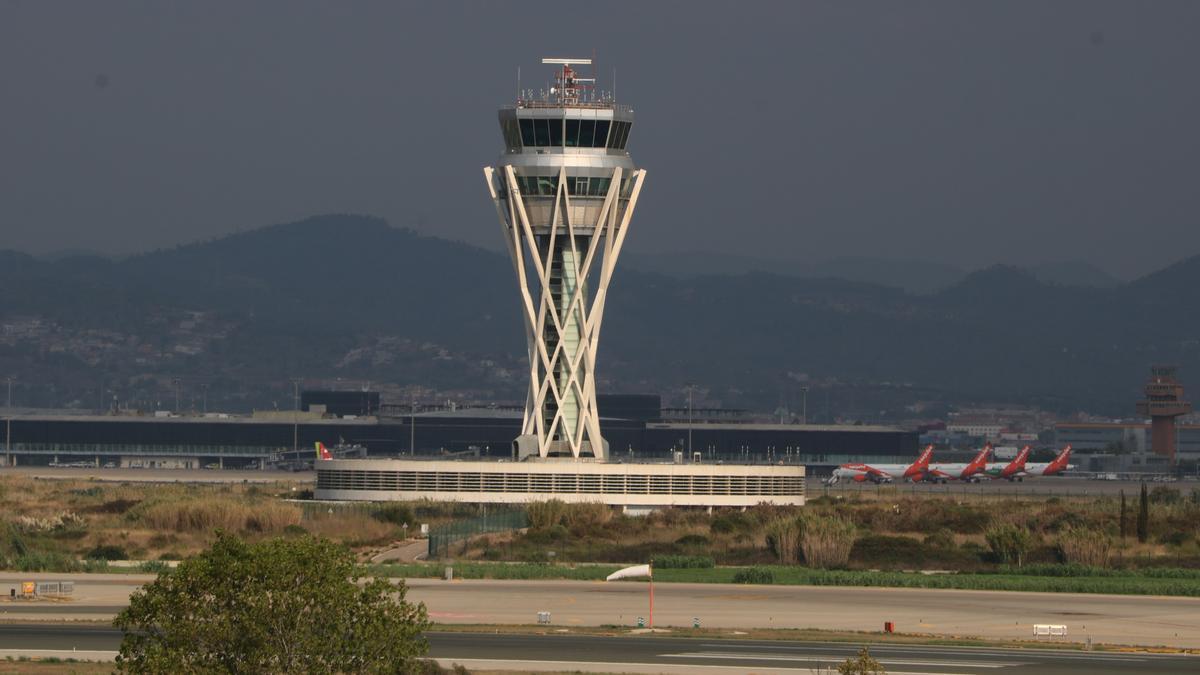 Imatge de la torre de control de l&#039;aeroport del Prat