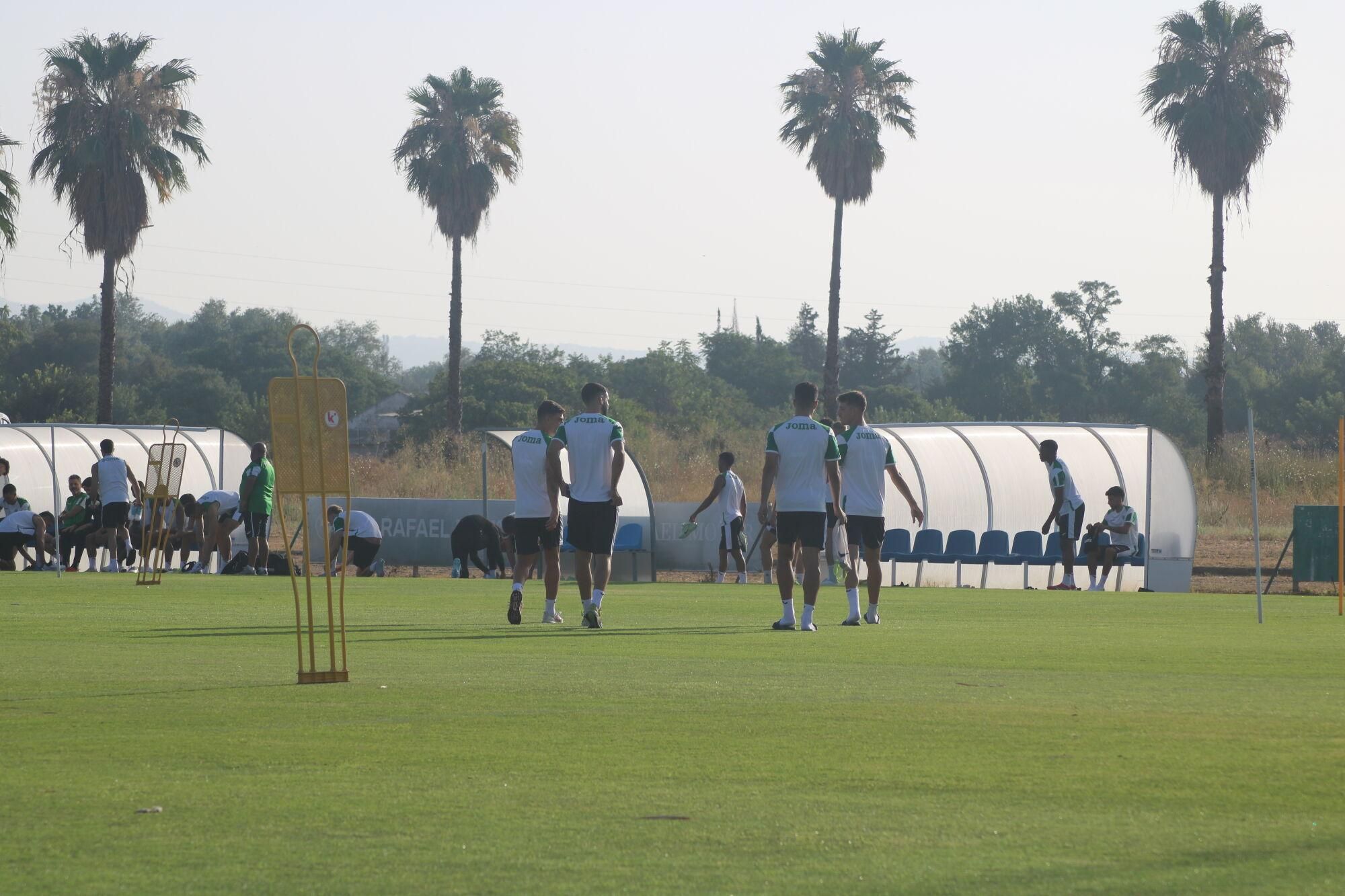 El segundo entrenamiento del Córdoba CF en imágenes