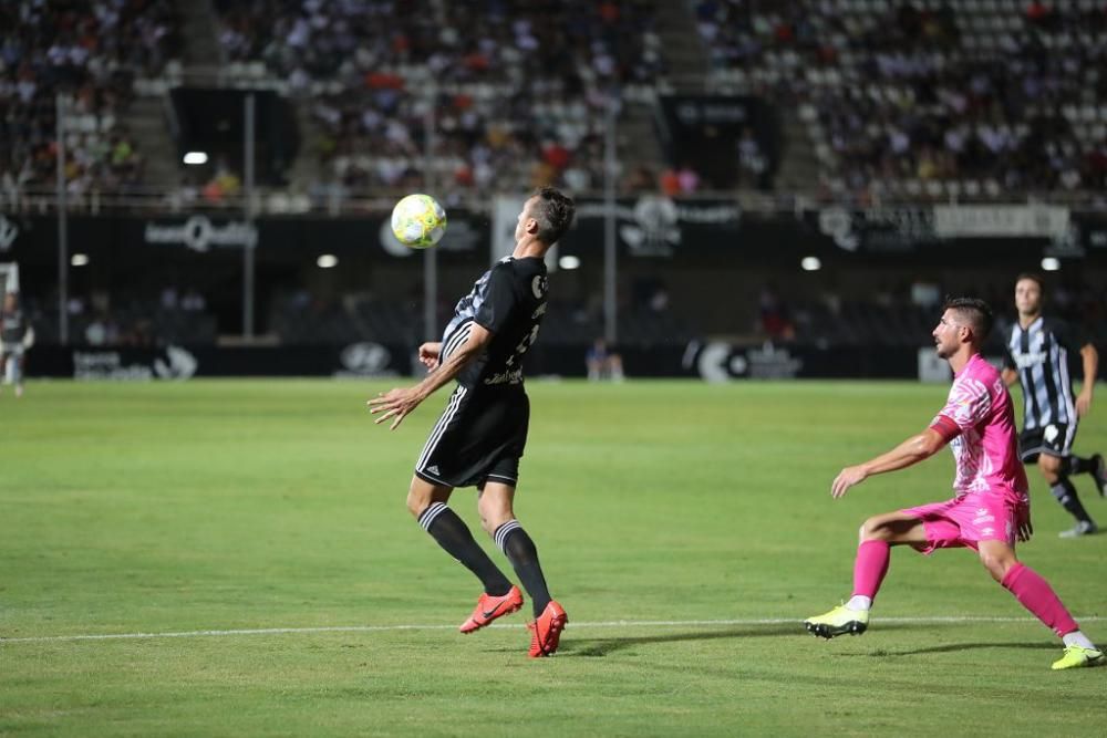 El FC Cartagena da por bueno el empate