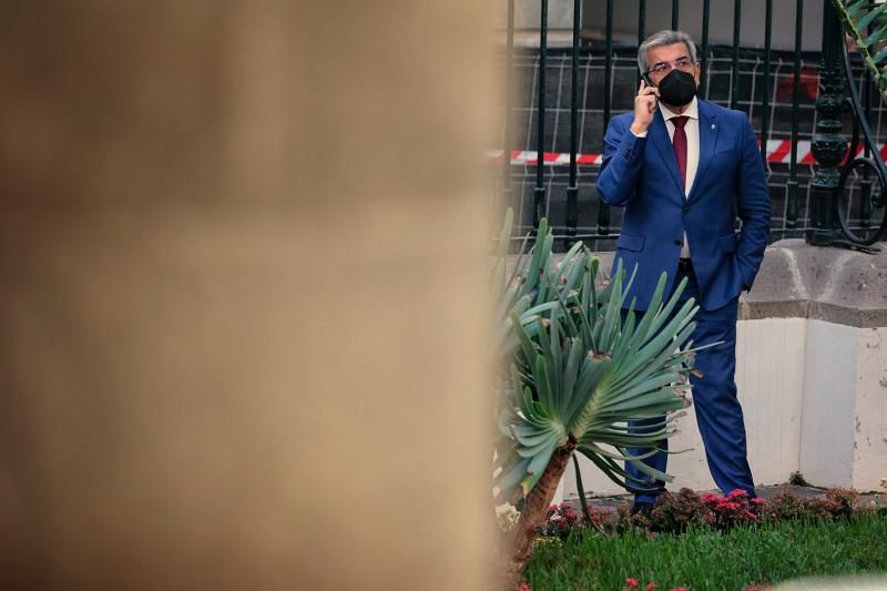 Pleno en el Parlamento de Canarias