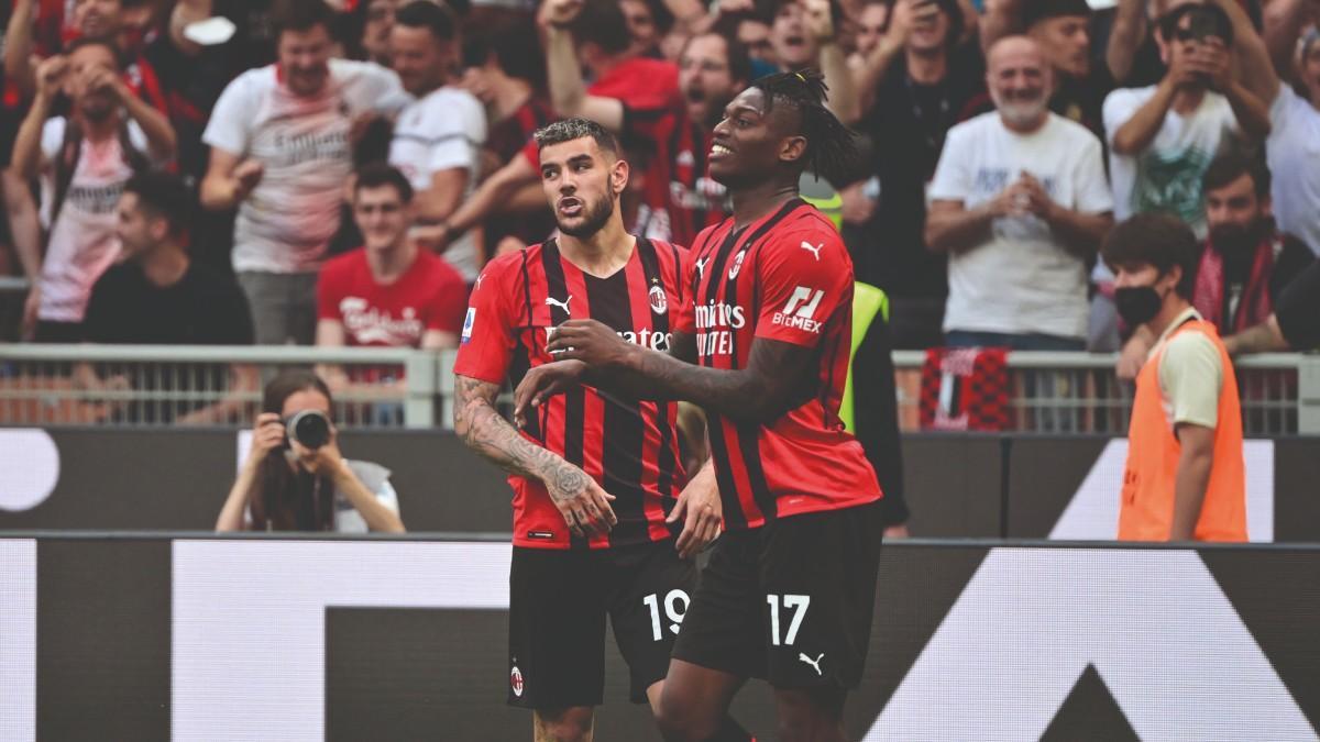 Theo Hernández y Rafael Leão son las grandes esperanzas del Milan para lograr el pase a la fina