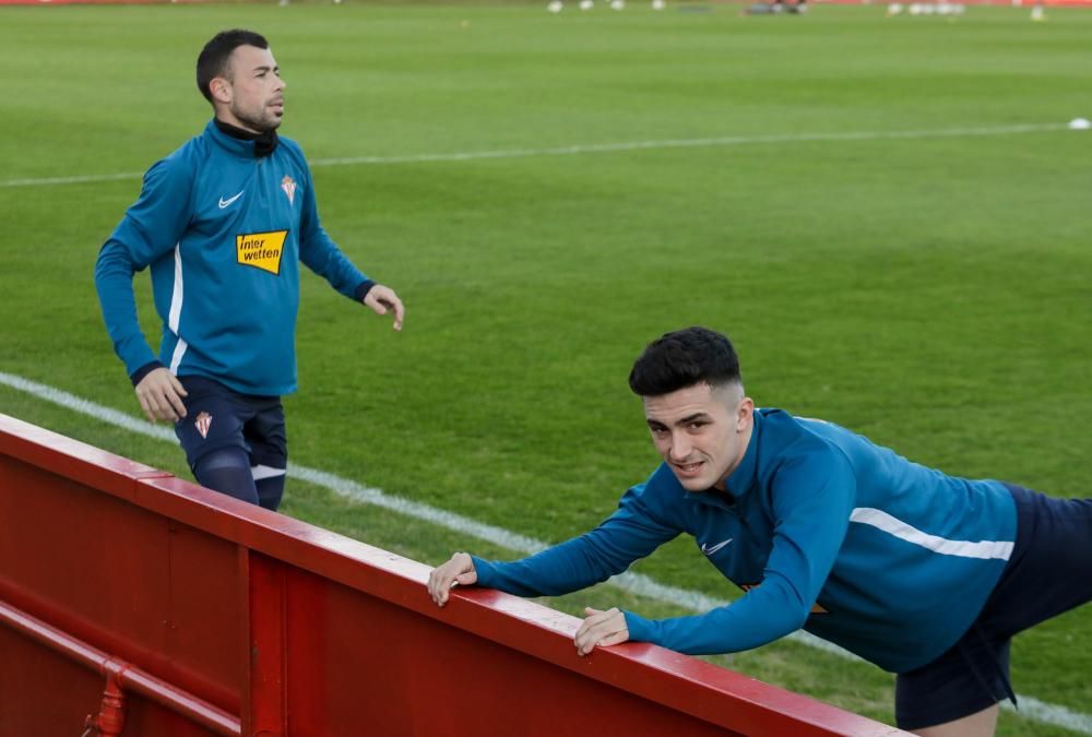 Entrenamiento del Sporting en Mareo.