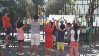 Más Madrid lanza una campaña para pedir campamentos urbanos gratuitos para este verano