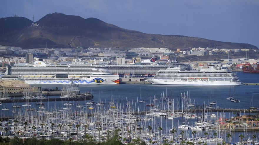 TUI marca el inicio de la temporada alta con el estreno de su nuevo crucero en el Puerto de Las Palmas