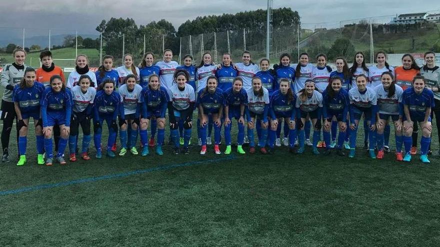 Las dos selecciones asturianas femeninas sub-16 y sub-18 que se encuentran en Gandía.