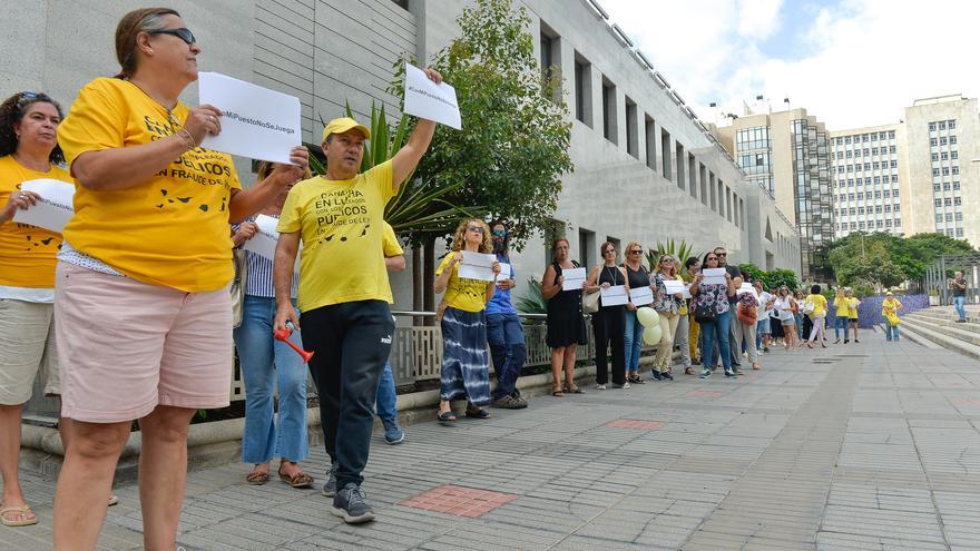 Los interinos se organizan para exigir el freno del proceso de estabilización