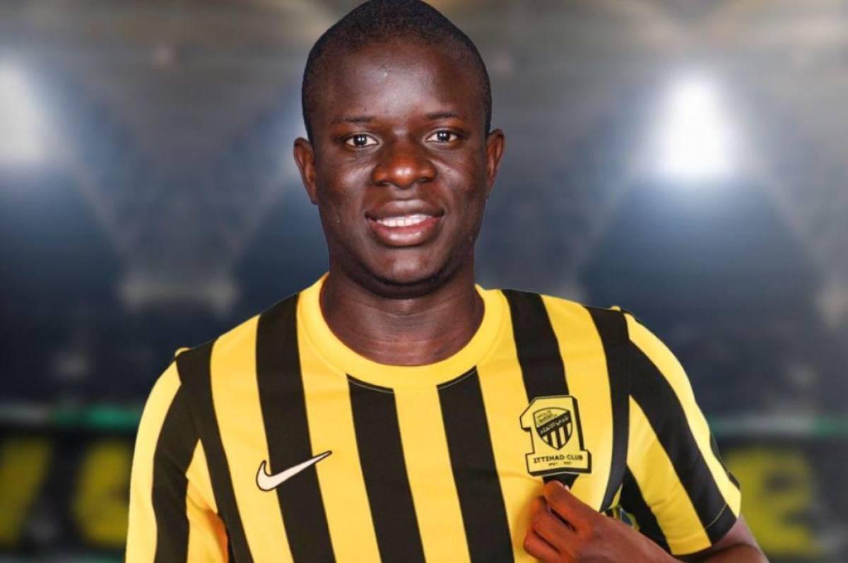 Ngolo Kanté (Al Ittihad)*
