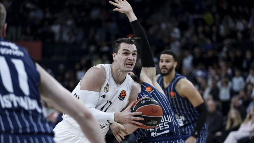 El Madrid tumba al Anadolu Efes y disipa las dudas lejos de casa