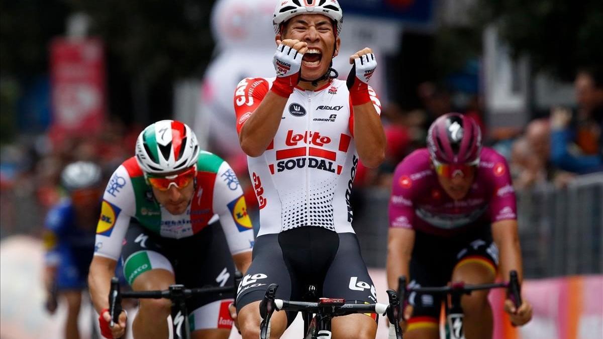 segea48211238 team lotto rider australia s caleb ewan celebrates as he fin200328102722