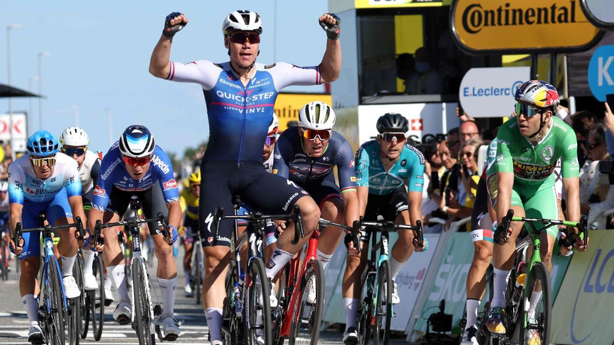 Jakobsen, ganador de la segunda etapa del Tour