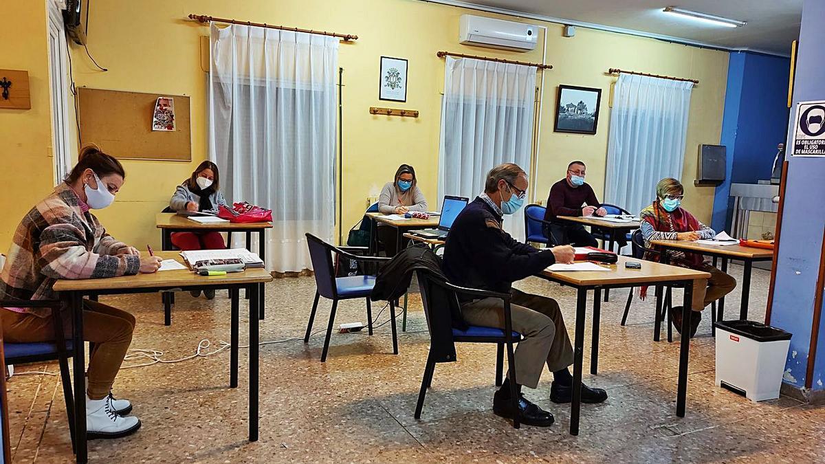 Los profesores, en una sesión telemática del claustro. | SERVICIO ESPECIAL