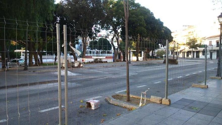 Imagen de la plaza de la Virgen de la Peña de Mijas Pueblo, ayer.