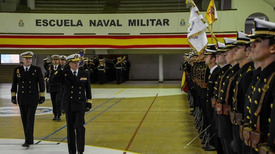 Marín recibe al contralmirante director de Enseñanza Naval