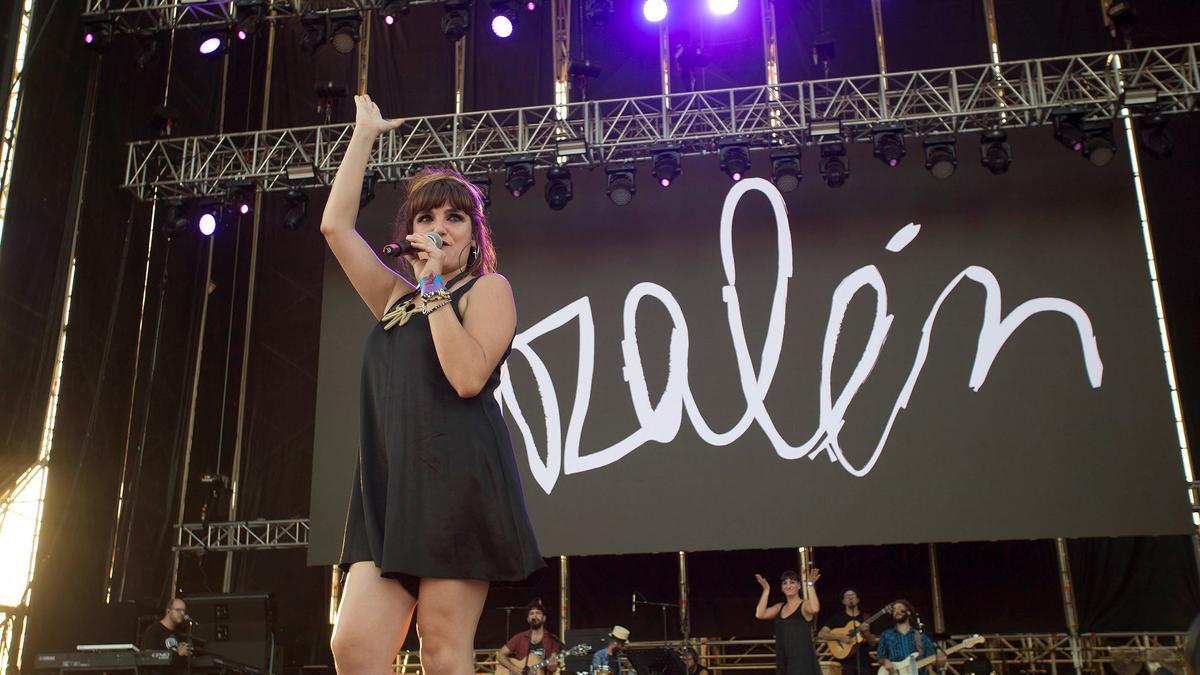 Rozalén durante un concierto en el festival Arenal Sound.