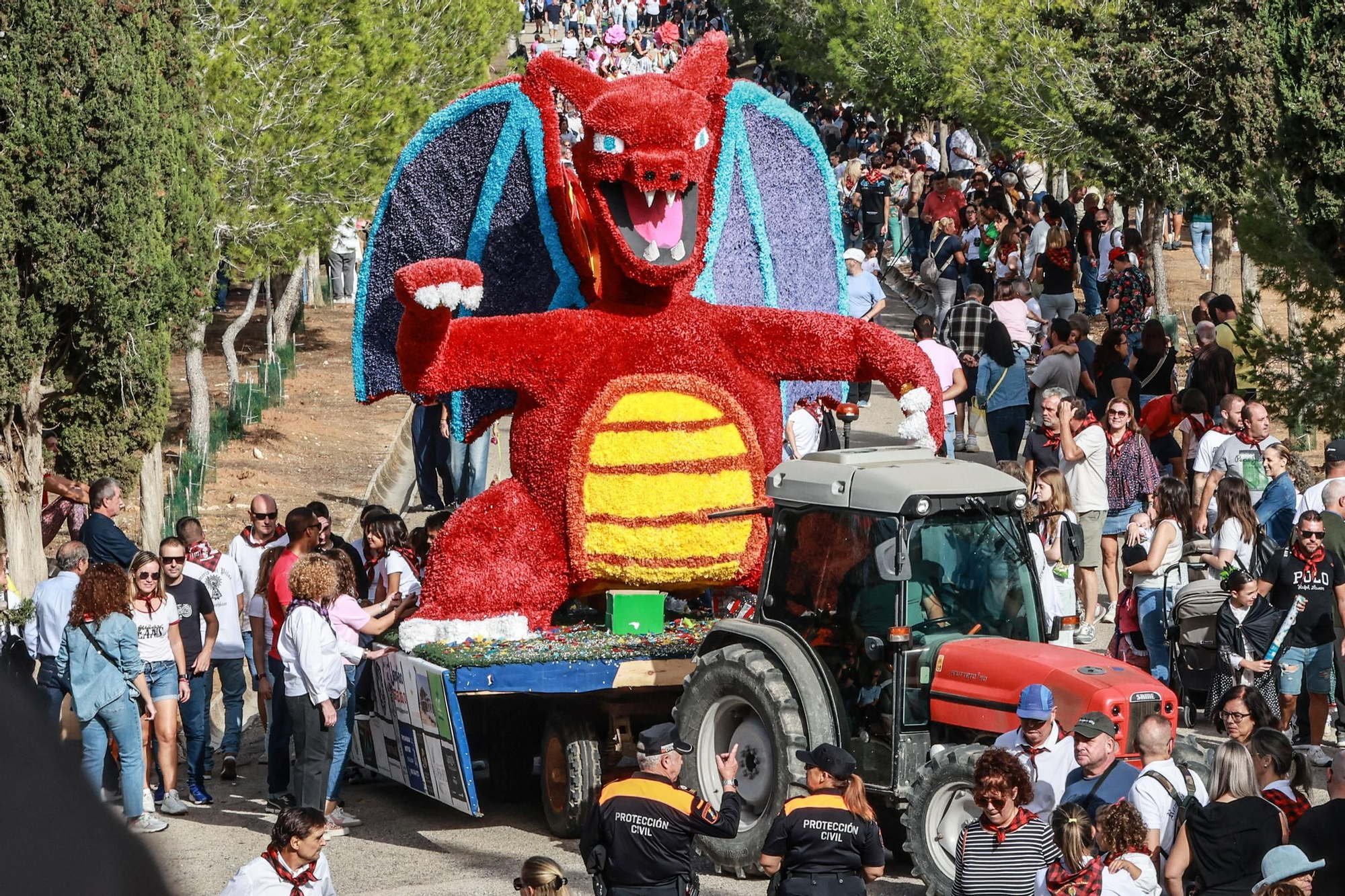 Así ha sido la romería en honor a la Virgen del Pilar en Benejúzar, en imágenes