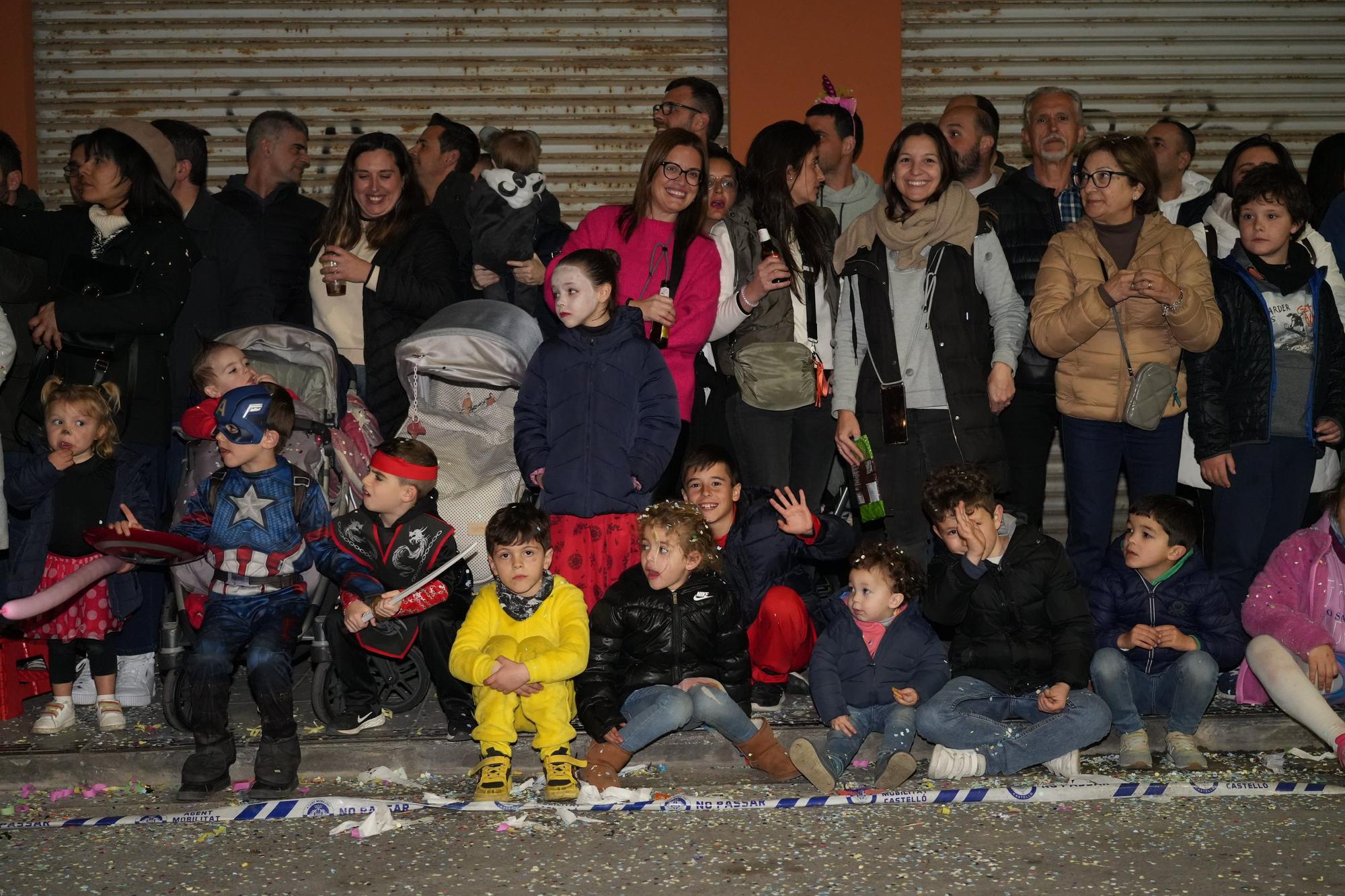 GALERÍA | El Grao de Castelló se disfraza para celebrar el Carnaval