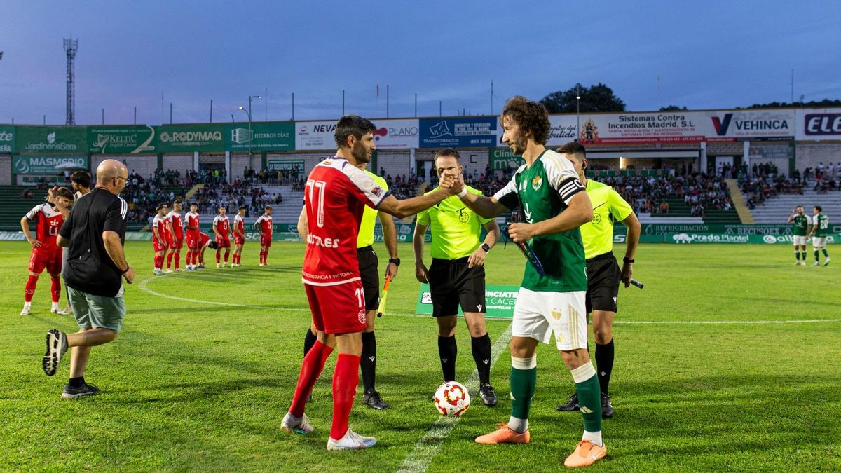 Primera imagen de la temporada con el CPC-Móstoles (3-0).