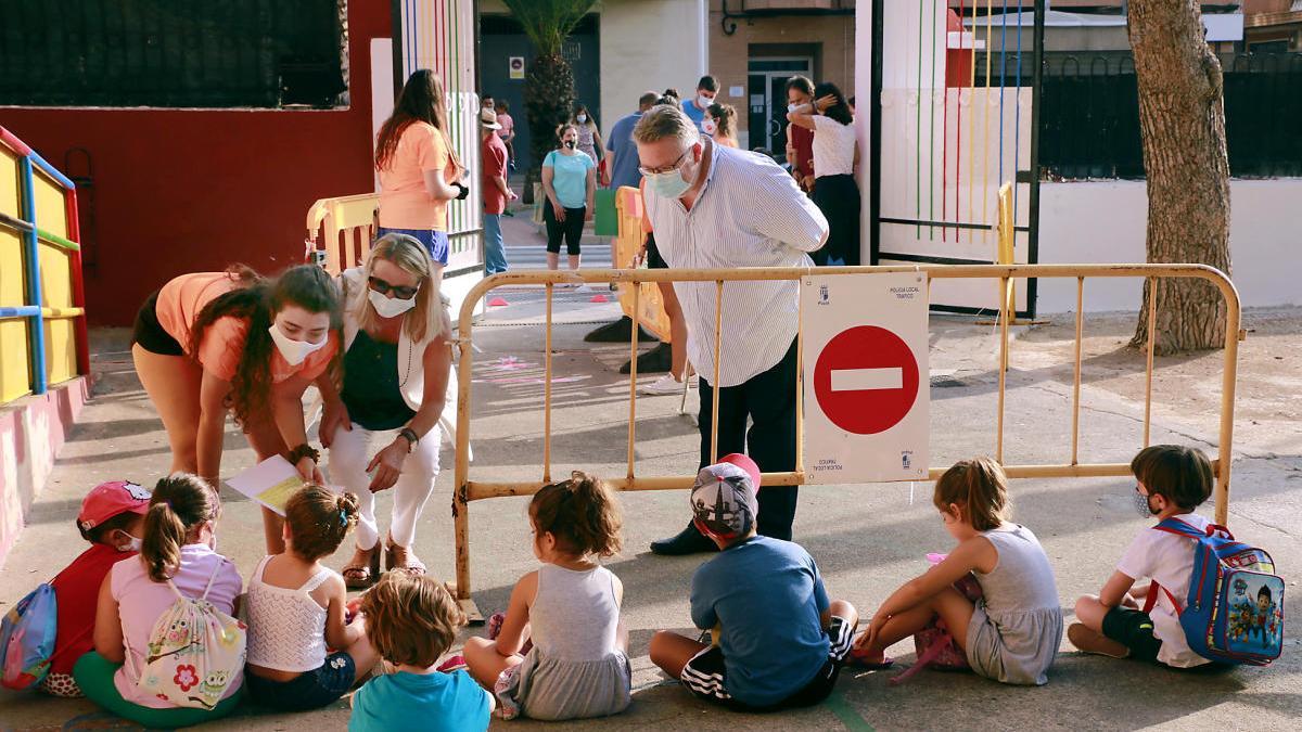 Una escuela planteada para conciliar el verano en Puçol