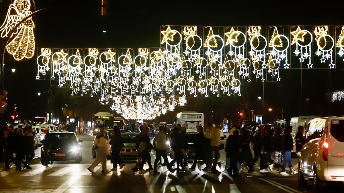 Ambiente en el Centro durante las fiestas de Navidad.