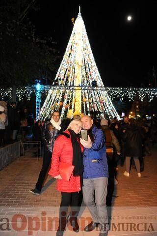 Encendido del Gran Árbol de Navidad de la Plaza Circular de Murcia