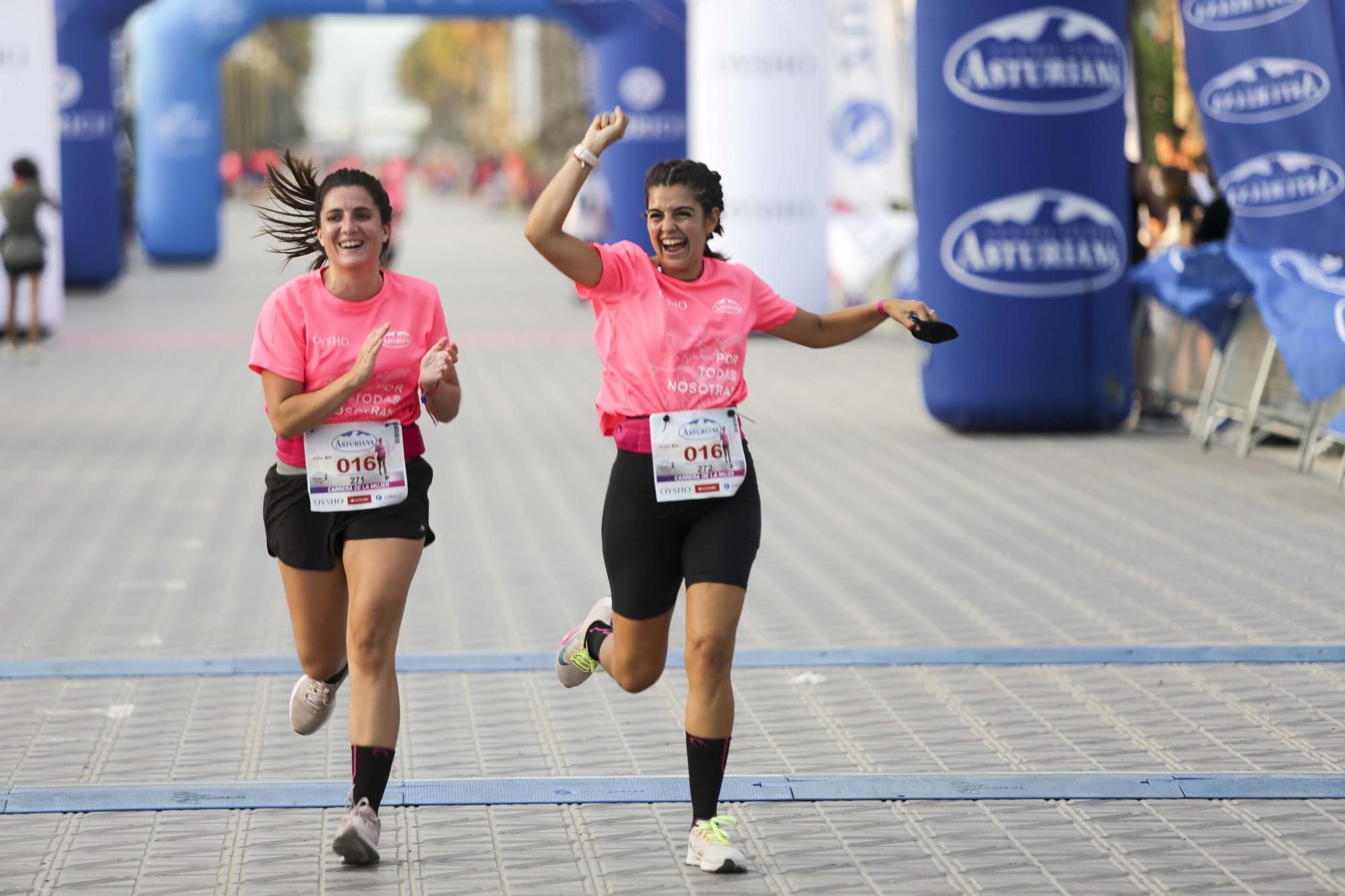 Las mejores imágenes de la carrera de la Mujer en València