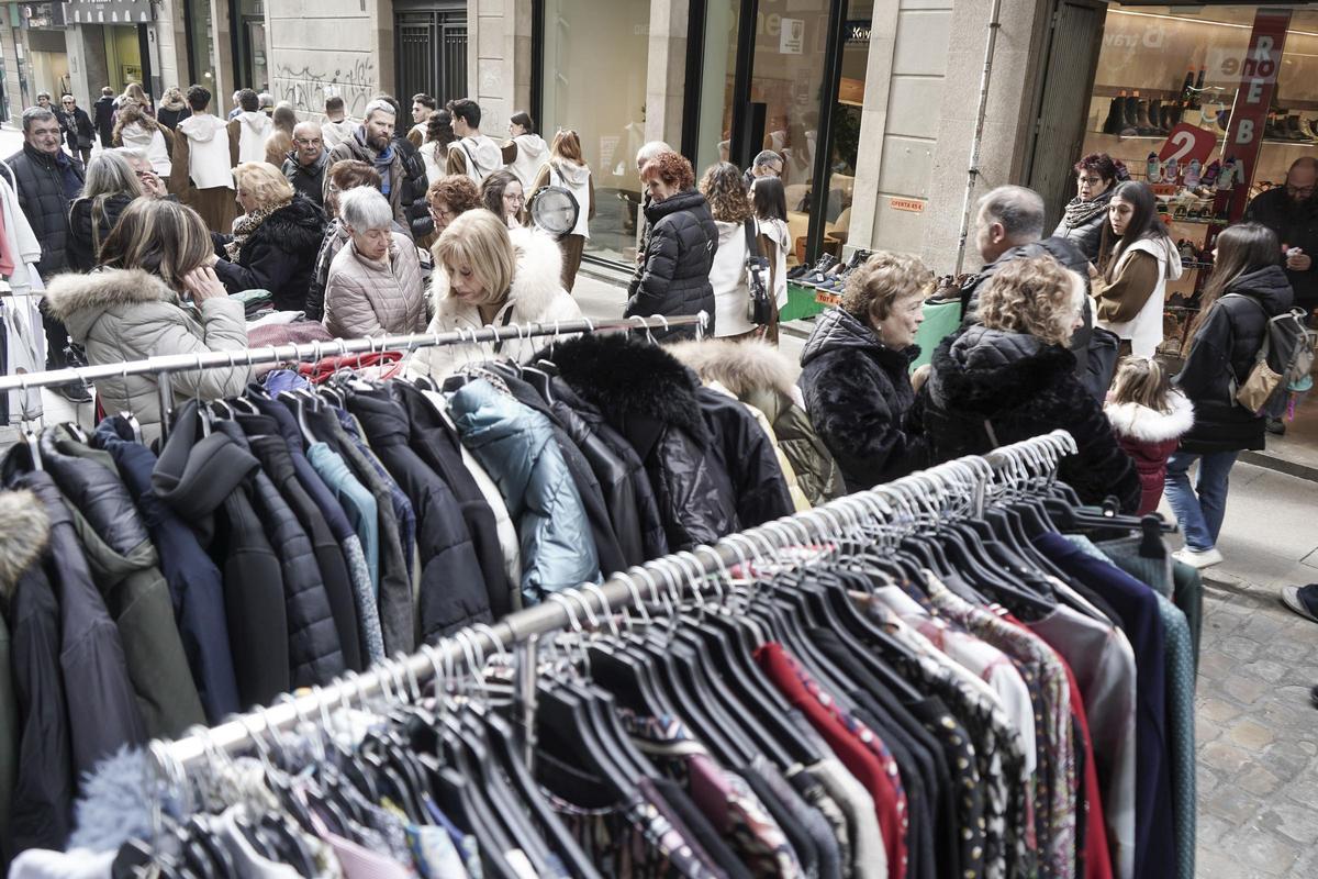 Ambient en l'edició de l'any passat de les Botigues al carrer