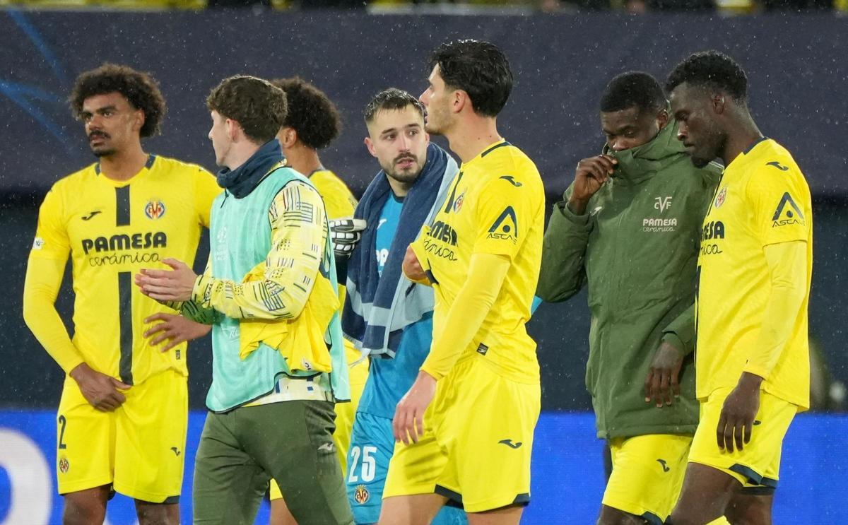 Las lágrimas del guardameta Arnau Tenas en el Villarreal-Ajax.