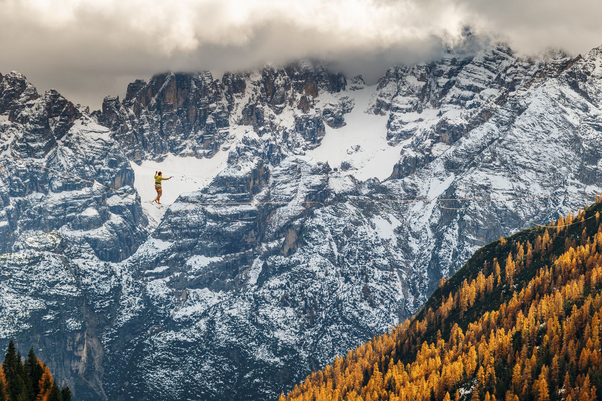 ENTRE OTOÑO E INVIERNO - Lukas Kahn (Italia) - Mención de Honor: Aventura y Deportes Extremos