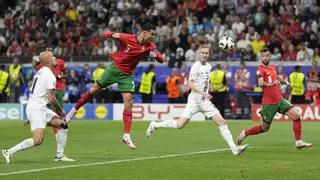 El ego de Cristiano arrastra a Portugal al abismo ante la Eslovenia de Oblak