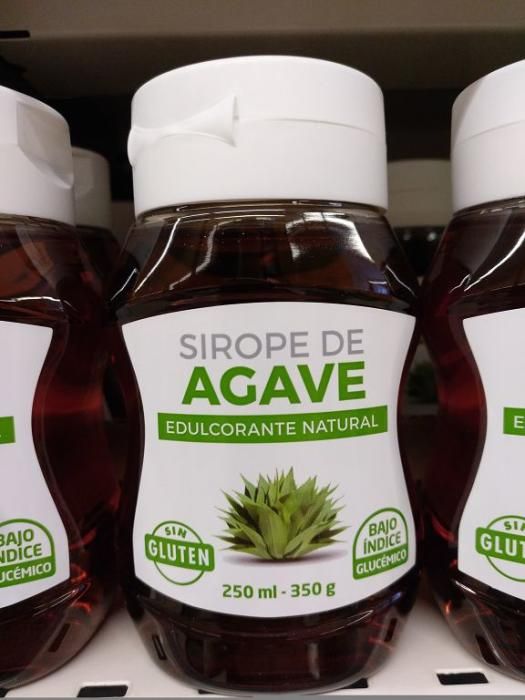 SIROPE DE AGAVE. Los conocidos Laboratorios Almond, con sede en Librilla, están dedicados a la investigación de productos dietéticos y complementos alimenticios. En este caso se encarga de la distribución del Sirope de Agave para Mercadona.