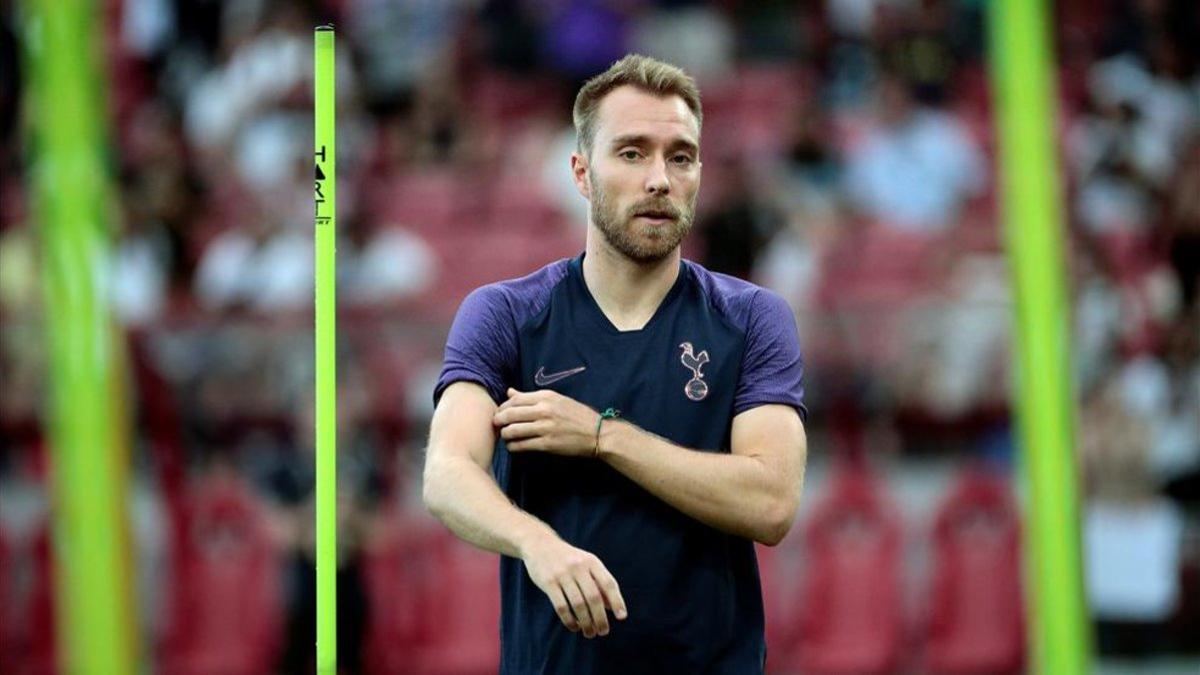 Eriksen está en la gira del Tottenham por China