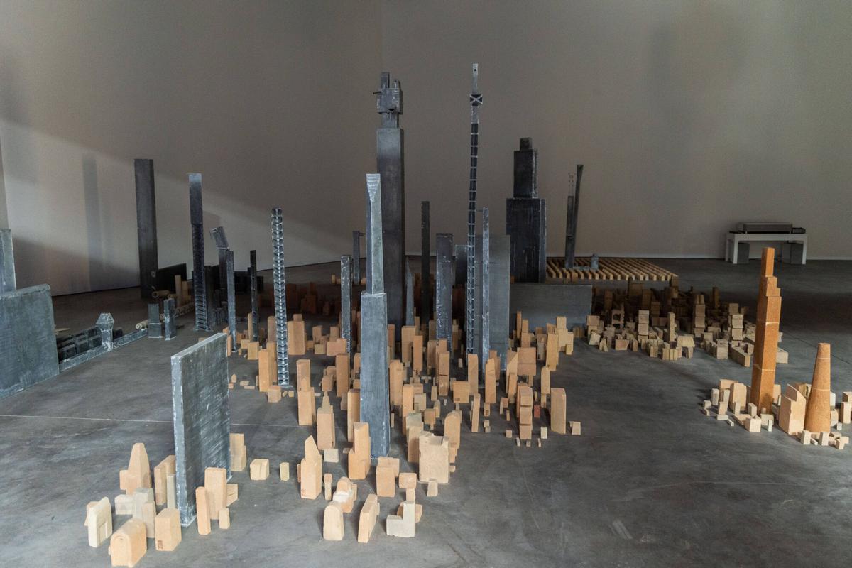 Valencia. VLC. Miquel Navarro en su estudio museo en Mislata