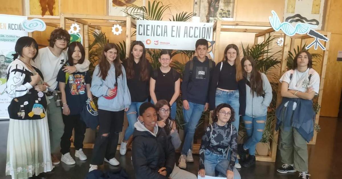 Alumnos y alumnas del Silos ganadores del certamen Ciencia en Acción.