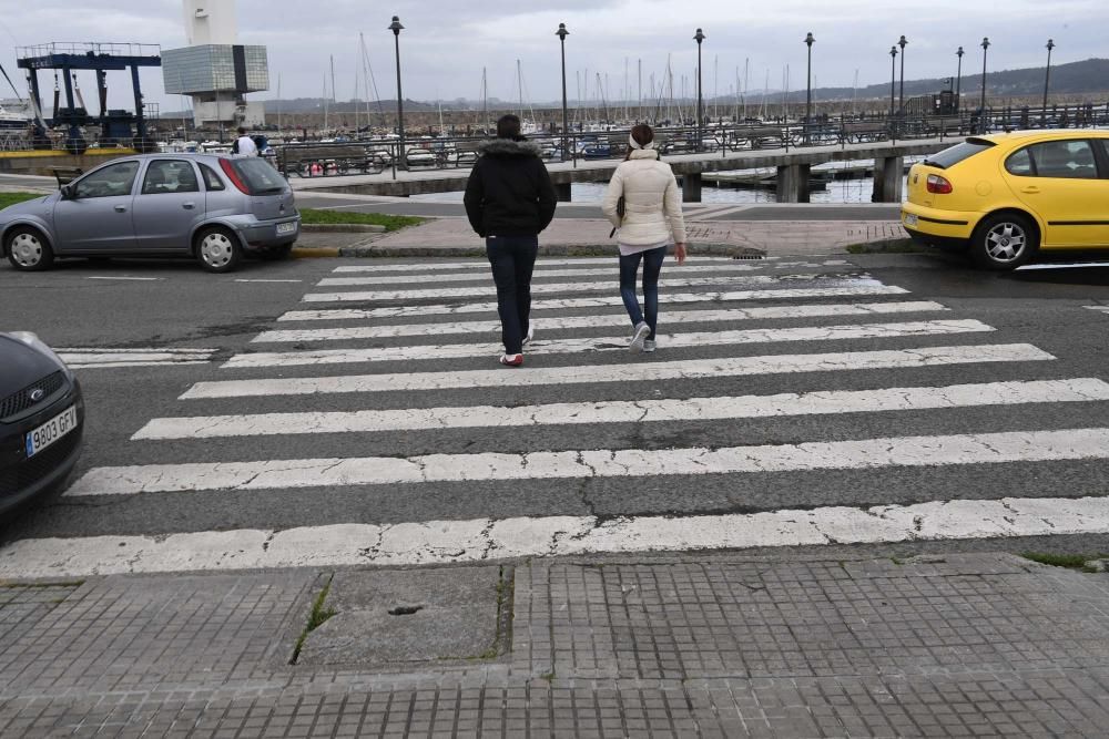 Los riesgos de ser motorista en A Coruña